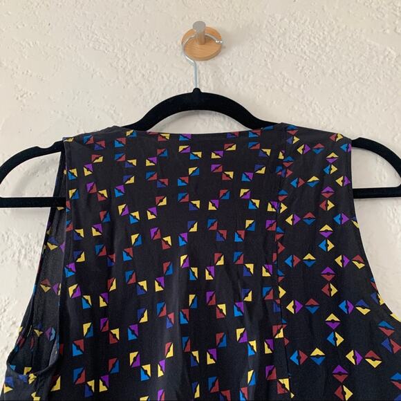 Derek Lam Geometric Black Cuneiform Top Blouse 6 - Picture 8 of 10